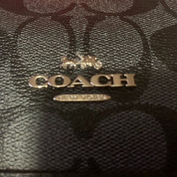 Coach Limited Edition New York Skyline - Picture 6 of 8